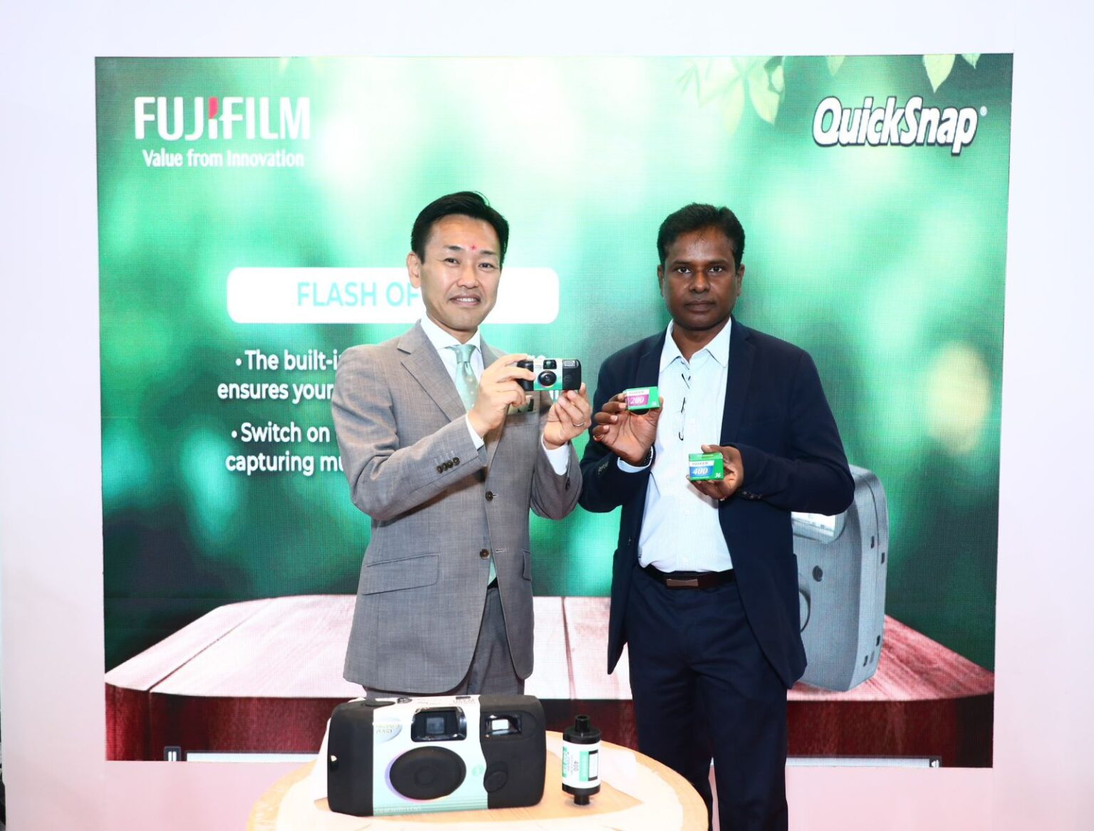 Igniting Nostalgia FUJIFILM India introduces QuickSnap FLASH Superia X